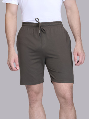 Ramraj Cotton Solid Men Green Regular Shorts