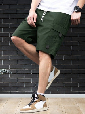 Pitzz Solid Men Green Cargo Shorts