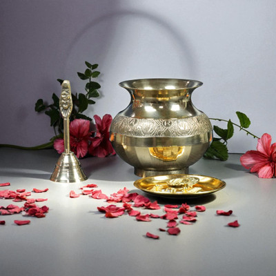SBBCO Decorative Showpiece  -  5 cm(Metal, Gold)