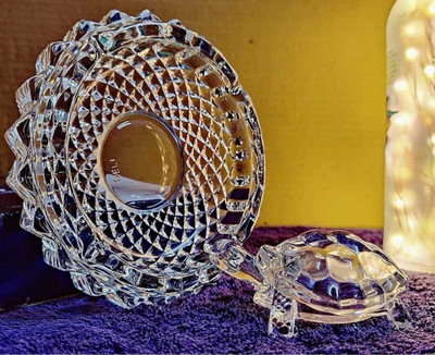 Divine Creations Crystal tortoise With a Round Plate For Positive Energy Decorative Showpiece  -  10 cm(Glass, White)