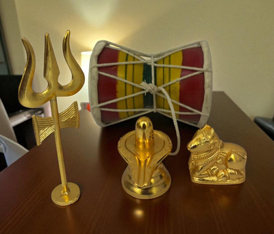 ANI DIVINE Mahadev Shivling Combo Golden Shivling Nandi, Brass Trishul & Damru Decorative Showpiece  -  10 cm(Metal, Yellow)