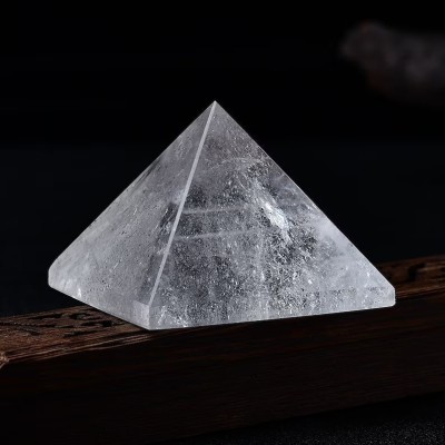 SS Murti Natural Big Size Clear Quartz Pyramid for Home and Office Decorative Showpiece  -  6 cm(Stone, Clear)