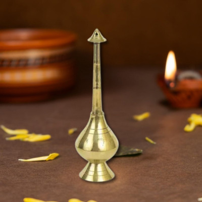 sanskaari Brass Sprinkler bottle for holy water, Gulab pash, Gangajal Sprinkler Decorative Showpiece  -  20 cm(Brass, Gold)