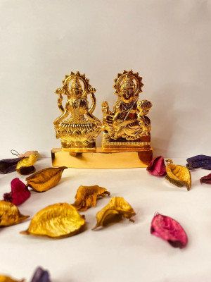 DARIDRA BHANJAN God Kuber Statue, Laxmi Kuber Statue, Kuber Murti,laxmi kubera Kuber Idol Decorative Showpiece  -  12 cm(Metal, Gold)