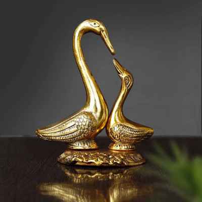 Shiv Craft Swan Pair/ Kissing Duck /Pair of Swan/ lucky swan couple for Gifts, Home Decor Decorative Showpiece  -  13 cm(Metal, Gold)