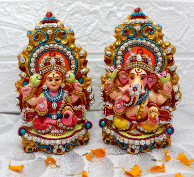 Kumhart Clay Laxmi Ganesh Murti for Diwali Pooja Clay Laxmi Ganesha Idol 5.4 Inch Decorative Showpiece  -  13.8 cm(Clay, Multicolor)