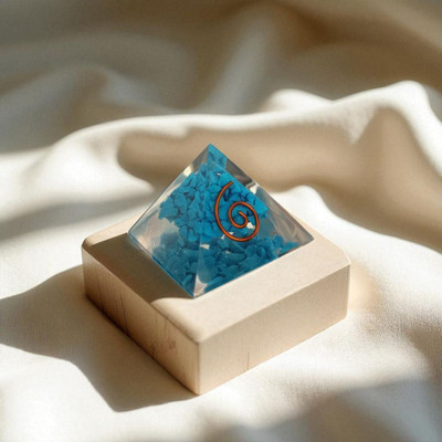 Stubbon Blue Turquoise Mini Orgonite Pyramid –Healing Crystal Energy Generator for Vastu Decorative Showpiece  -  3 cm(Crystal, Blue)
