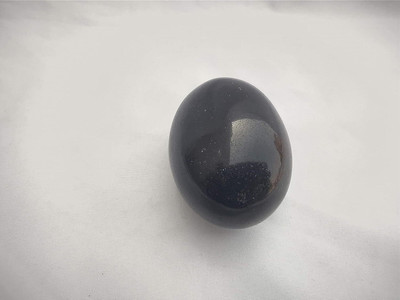 Gupangam Shaligram Stone for Lord Vishnu Puja | Shaligram Shila for Tulsi Pooja - 2 inch Decorative Showpiece  -  6 cm(Marble, Black)