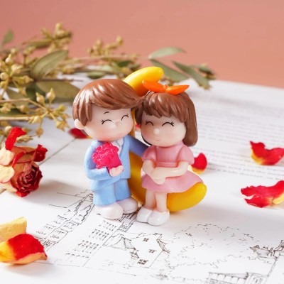 Ascension Cute Moon Couple Set Gift for Girlfriend Boyfriend Romantic Valentine Day Gift Decorative Showpiece  -  5.7 cm(Resin, Multicolor)