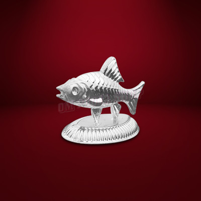 Om Pooja Shop Fish Idol for Vastu, Feng Shui & Home Decor Decorative Showpiece  -  5.8 cm(Silver, Silver)