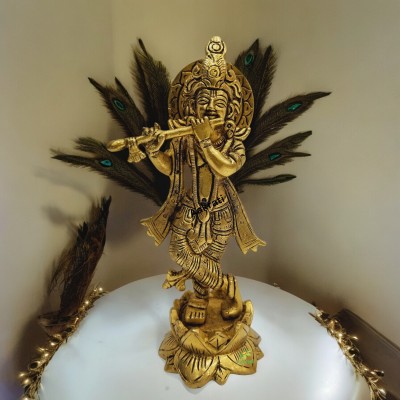 aakrati Brass Handcrafted Statue of Lord Krishna| Temple Décor| Pooja Essentials Decorative Showpiece  -  16.51 cm(Brass, Yellow)