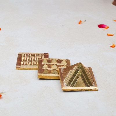 DOKCHAN Brass 3Layer Pyramid for Vastu Remedy Boost Positive Energy and Vastu Correction Decorative Showpiece  -  4 cm(Copper, Gold)