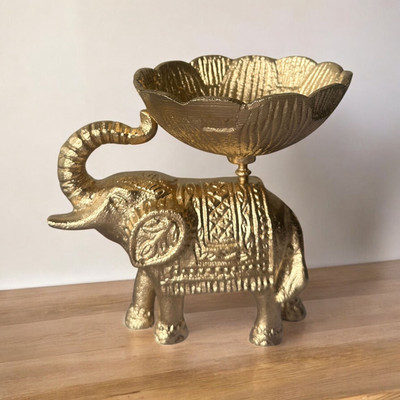 SCENSIA Decorative Showpiece  -  16 cm(Brass, Gold)