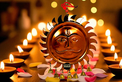 SBBCO Divine Magnet Suryadev Idol Decorative Showpiece  -  16 cm(Metal, Copper)