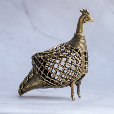 KalaKart Kalakart Handmade Dhokra craft Peacock Showpiece for home Decor and Gifting Decorative Showpiece  -  4 cm(Brass, Gold)