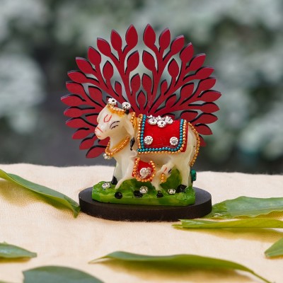 Chaque Decor Polyresin Handcrafted Kamdhenu Cow and Calf Decorative Statue Gaye For Temple Decorative Showpiece  -  4 cm(Resin, Multicolor)