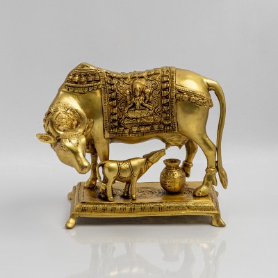 Rhapsodically Made Big Kamdhenu Cow and Calf Idol Decorative Showpiece  -  22.9 cm(Brass, Gold)