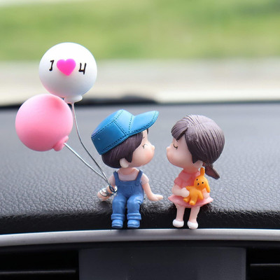 eshopy Cute Cartoon Couples Action Figure Figurines Balloon Ornament Car Dashboard Toys Decorative Showpiece  -  2 cm(Polyresin, Multicolor)