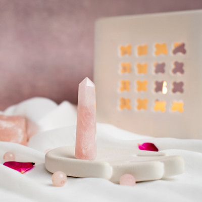 Astrotalk Rose Quartz Love Attraction Tower Decorative Showpiece  -  4.5 cm(Crystal, Pink)