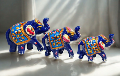 Dastkaari Beautiful Handmade Colorfull Elephant Figurine Set of 3 Decorative Showpiece  -  7 cm(Plastic, Multicolor)