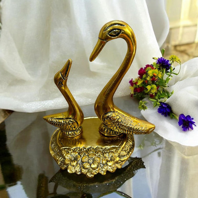 UTENSIO SWN1PC Decorative Showpiece  -  13 cm(Metal, Gold)