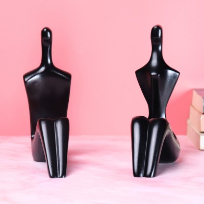 loosebucket loosebucket®Couple Art Sculpture, Couple Figurine for Home Decoration set of 2 Decorative Showpiece  -  25 cm(Aluminium, Black)
