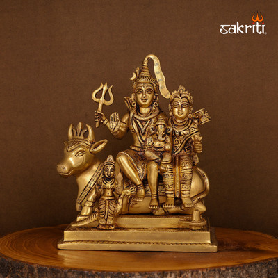 sacred needs Sacred Needs Brass Shivan Family Idol – 8 Inch (20.3 cm) Height Decorative Showpiece  -  20.3 cm(Brass, Yellow)