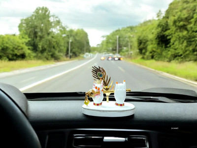 D K MART Lord Krishna Hand with Flute For Car Dashboard or Pooja Place Decorative Showpiece  -  10 cm(Marble, White)