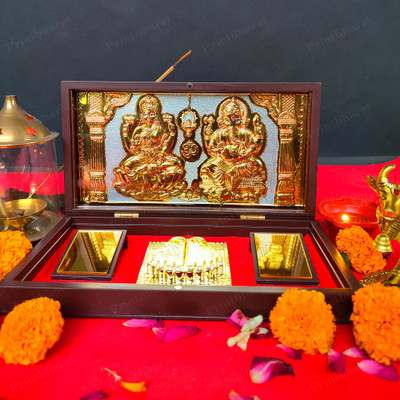 CottonTee Gold Plated Laxmi Ganesh Pocket Temple Decorative Showpiece  -  5 cm(Metal, Multicolor)
