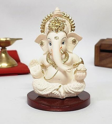 MARSH STORE Decorative Showpiece  -  8 cm(Polyresin, White)