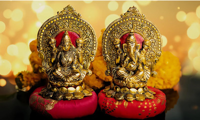 Wonder Care Wonder Care Lakshmi Ganesha Metal Murti Statue Decorative Showpiece  -  15 cm(Aluminium, Gold)