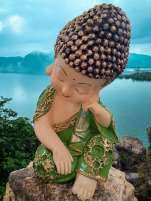 ANI DIVINE Smiling Happy Baby Buddha Monk Statue | Feng Shui Monk Figurine Showpieces Decorative Showpiece  -  18 cm(Resin, Multicolor)