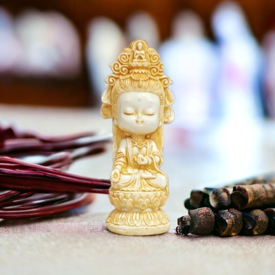 GLOBAL AROMA Kuan Yin Goddess of Mercy Statue of Compassion Idol Sculpture Decorative Showpiece  -  10 cm(Polyresin, White)