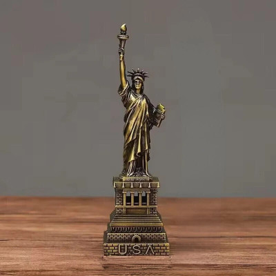 prajna 1 Pc World Famous Building The Statue of Liberty Showpeice for Wedding,Christmas Decorative Showpiece  -  15.1 cm(Metal, Gold)