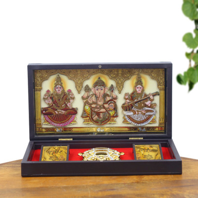 STARLIGHT Laxmi Ganesh Saraswati Charan Paduka Pocket Temple for Home Decorative Showpiece  -  12.7 cm(Metal, Gold)