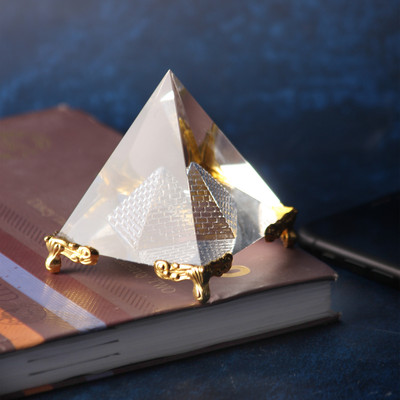 Shrey Shiv Collections Crystal glass Pyramid with Golden Stand Decorative Showpiece  -  7.5 cm(Crystal, White)