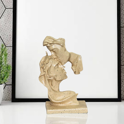 Flipkart SmartBuy Resin Love Statue Home Décor Showpiece Marriage Gift items Show Pieces Decorative Showpiece  -  24 cm(Polyresin, Beige)