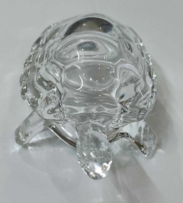KSB TRADERS Decorative Showpiece  -  16 cm(Glass, White)