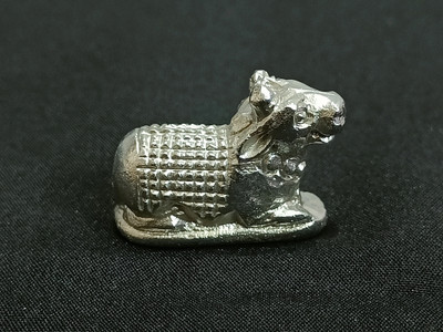 Rudratva Parad(Mercury) Nandi Ji - 3cm (Mercury, Silver) Decorative Showpiece  -  2 cm(Metal, Silver)