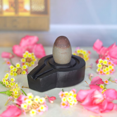 Neelkanth Shivling Stone Original Small Narmada Shivling / Natural Narmadeshwar Shivling For Home Decorative Showpiece  -  4 cm(Stone, Black, Brown)