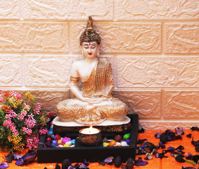 Miss Peach Handicrafts Sitting Buddha idol For Home Decoration|buddha showpieces| Decorative Showpiece  -  28.5 cm(Polyresin, White, Gold, Black)