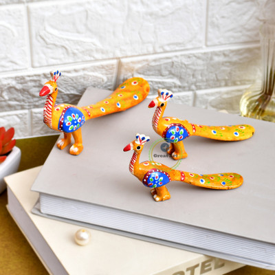 UNYSHOPPE Peacock Family Combo Set 3 Decorative Showpiece  -  6 cm(Polyresin, Green)