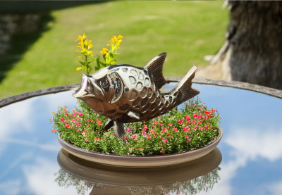 Om ShreeJee Decor Vastu/Feng Shui Fish for Good Luck and Prosperity | Small Fish Statue Decorative Showpiece  -  10 cm(Brass, Gold)