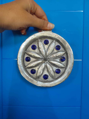 VSP VASTU SAMADHAN VSP VASTU SAMADHAN - 30 SHANI TADI WITH GEMSTONE For West Disha Vastu Dosh Decorative Showpiece  -  12 cm(Metal, Grey)