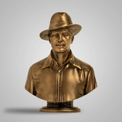 SILAII Bhagat Singh Bust Sculpture Decorative Showpiece  -  12.7 cm(Polyresin, Brown)
