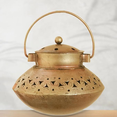 kaevion Decorative Showpiece  -  12.5 cm(Brass, Gold)