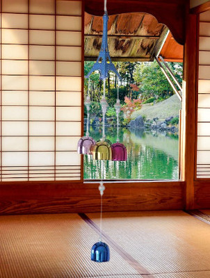 NoVowels Colorfull Effil Tower 5 Bell Decorative Showpiece  -  18 cm(Metal, Multicolor)