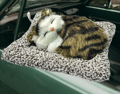 Bogenlite Car Dashboard Sleeping Cat Big Plush Toy Figurines Decorative Showpiece  -  4 cm(Fabric, Multicolor)