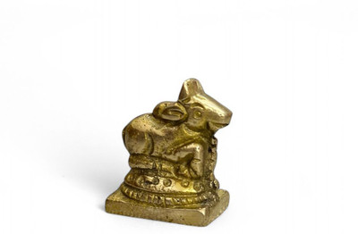 vastu vardan Vastu Brass Nandi Maharaj Statue (1 Inch Approx) Brass Nandi Idol (Pack of 1) Decorative Showpiece  -  3 cm(Brass, Gold)