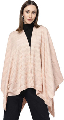 513 Women Shrug